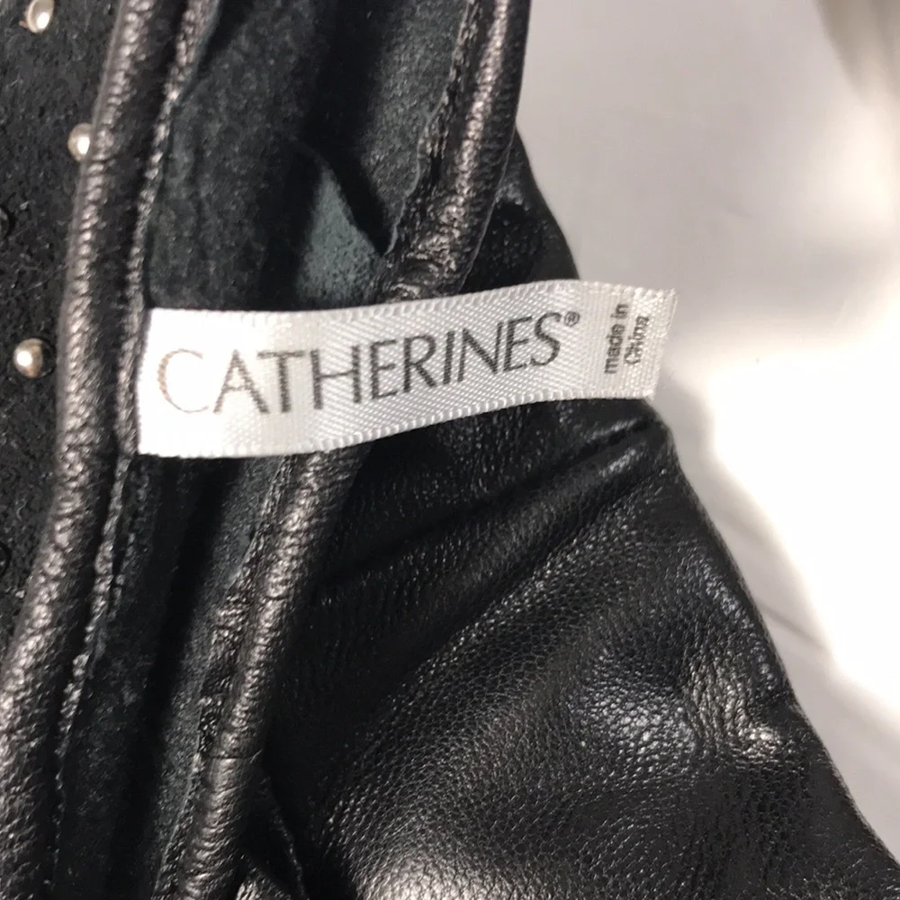 Catherine’s NWT Women’s Black Soft Leather & Suede Silver Studded Driving Gloves